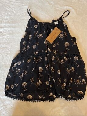 Paper Crane Black Floral Spaghetti Strap Tank Top